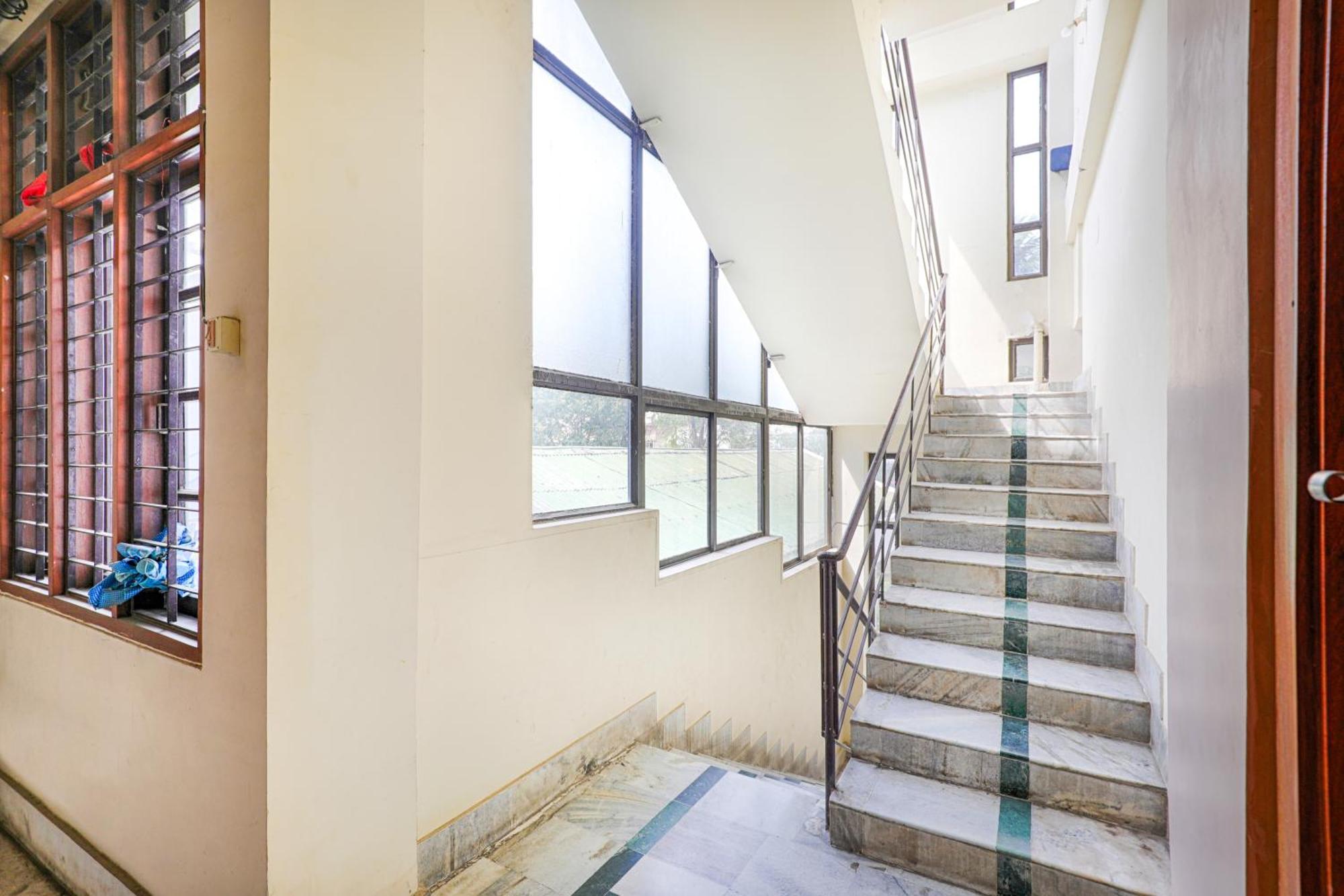 Exotic Villa Homestay Guwahati Zewnętrze zdjęcie