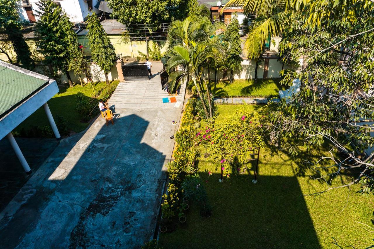 Exotic Villa Homestay Guwahati Zewnętrze zdjęcie